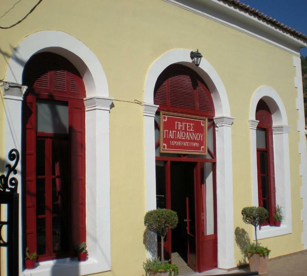 Difo Hotel Loutra Edipsou  Exterior photo